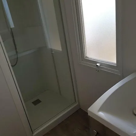 Mobihome 42m² Lave Linge Es13 Campingplatz Fréjus
